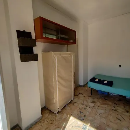 Temporary Double Room ホームステイ ペスカーラ