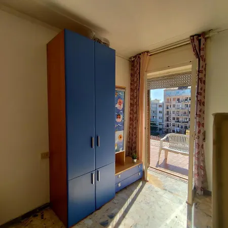 Temporary Double Room ホームステイ *
